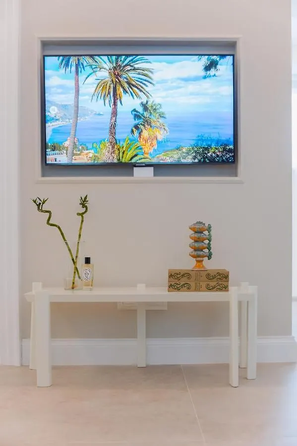 Naxi Suites Taormina