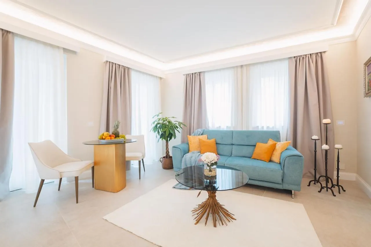 Apartahotel Naxi Suites Taormina