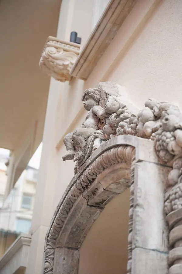Apartahotel Naxi Suites Taormina Italia